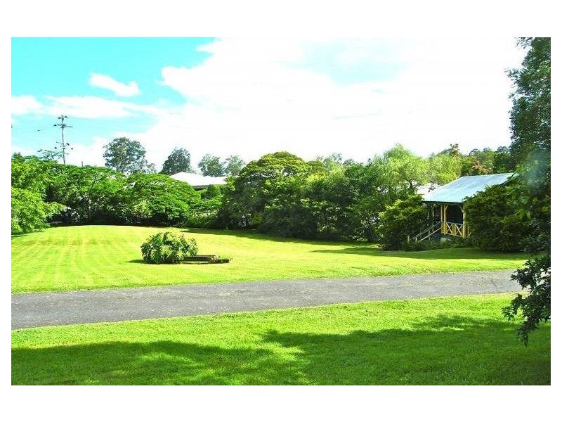 571 Jesmond Rd, Fig Tree Pocket QLD 4069