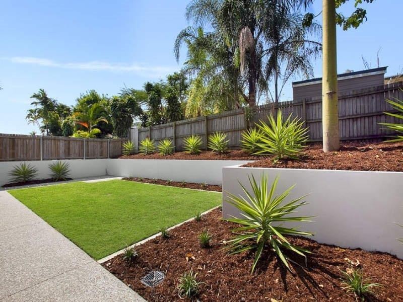 11 Esplanade, Yeronga QLD 4104
