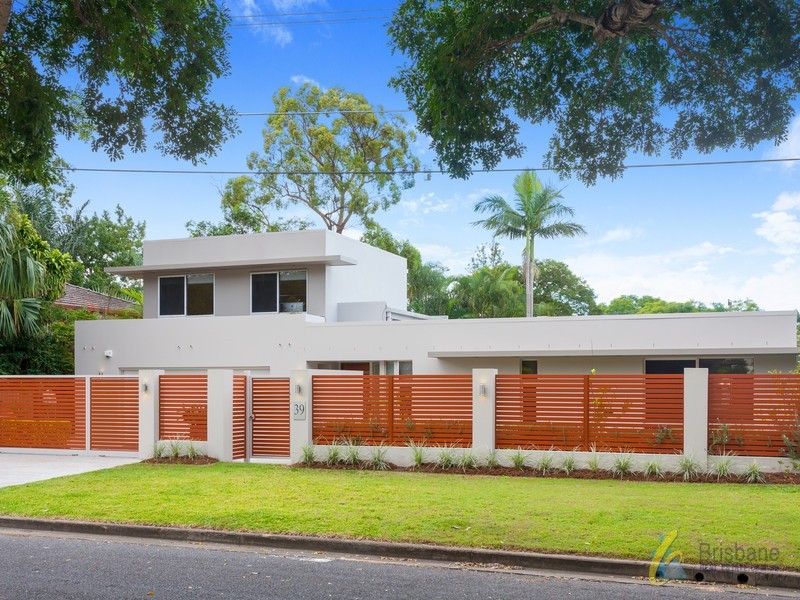 39 Botticelli St, Fig Tree Pocket QLD 4069