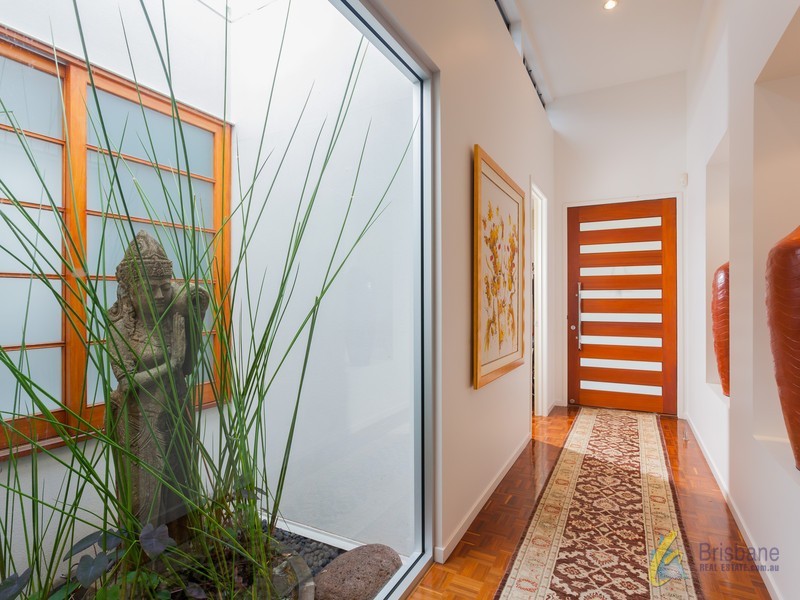 39 Botticelli St, Fig Tree Pocket QLD 4069