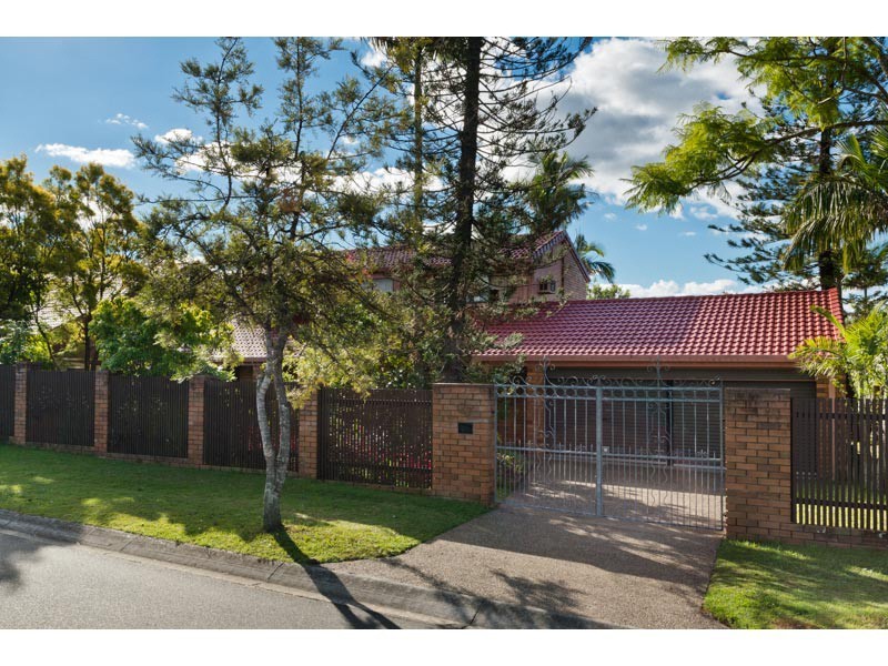27 Tanglewood St, Middle Park QLD 4074