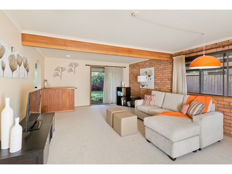 27 Tanglewood St, Middle Park QLD 4074