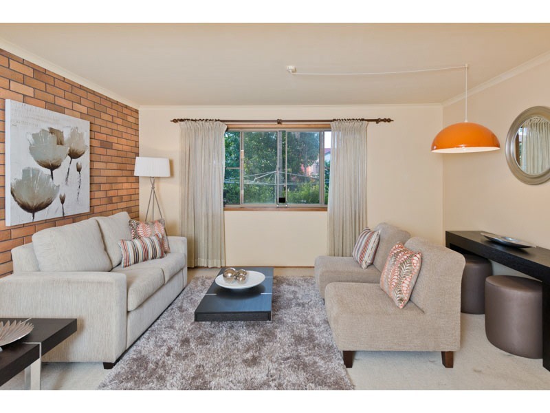 27 Tanglewood St, Middle Park QLD 4074