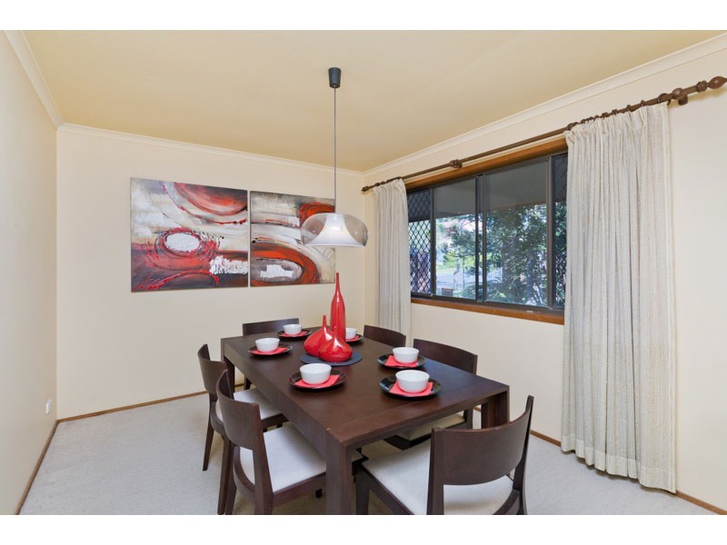 27 Tanglewood St, Middle Park QLD 4074