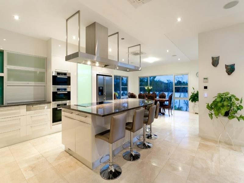 101 Brisbane Corso, Fairfield QLD 4103