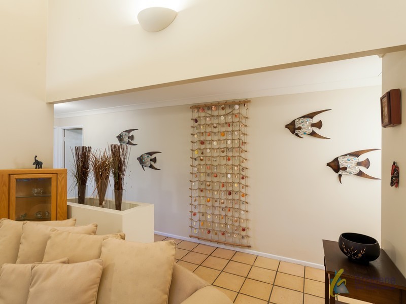 5 Olley Court, Brookfield QLD 4069