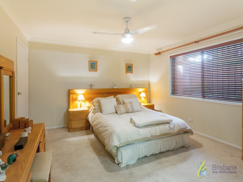 5 Olley Court, Brookfield QLD 4069