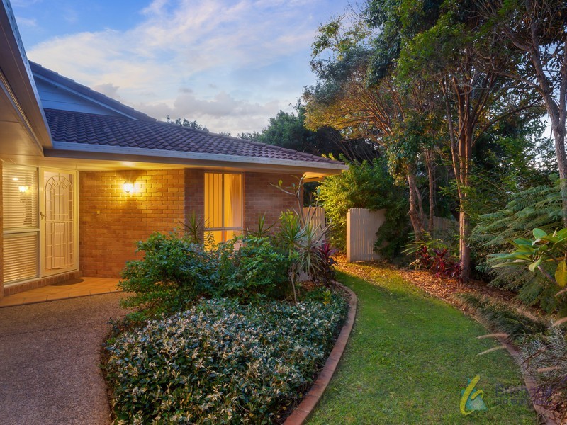 5 Olley Court, Brookfield QLD 4069