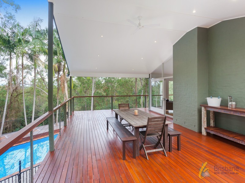 44 Greentrees Avenue, Kenmore Hills QLD 4069