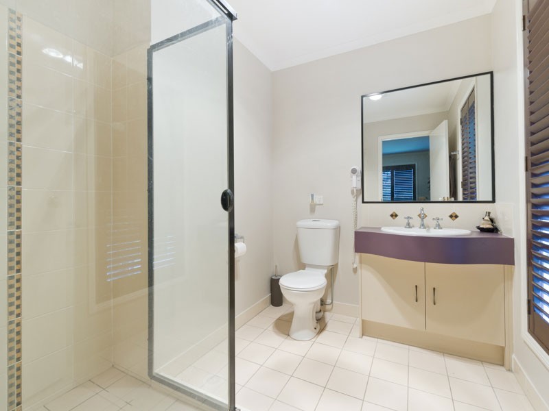 7 Sanson Place, Mount Crosby QLD 4306