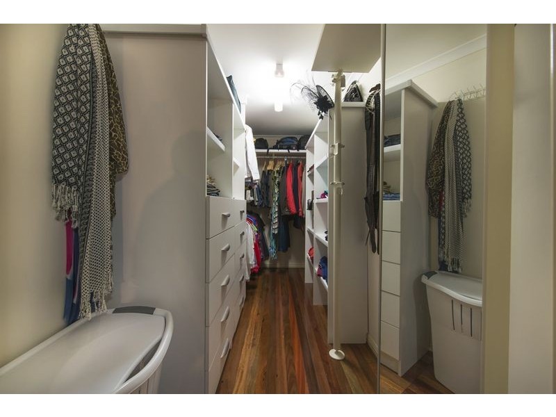 39 Market Street North, Indooroopilly QLD 4068