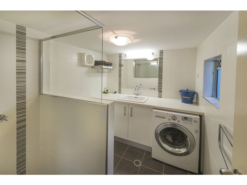 39 Market Street North, Indooroopilly QLD 4068