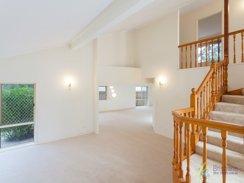46 Pioneer Crescent, Bellbowrie QLD 4070