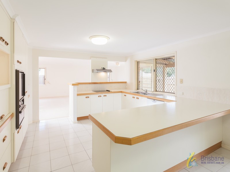 46 Pioneer Crescent, Bellbowrie QLD 4070