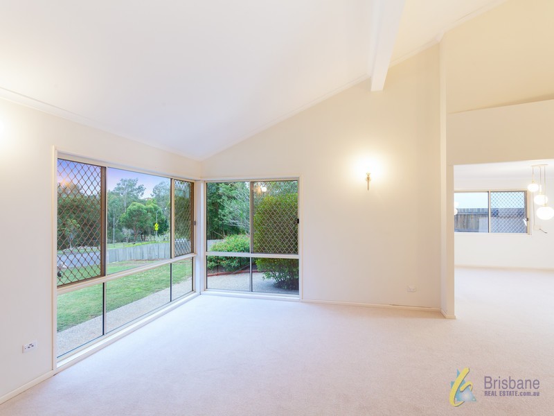 46 Pioneer Crescent, Bellbowrie QLD 4070