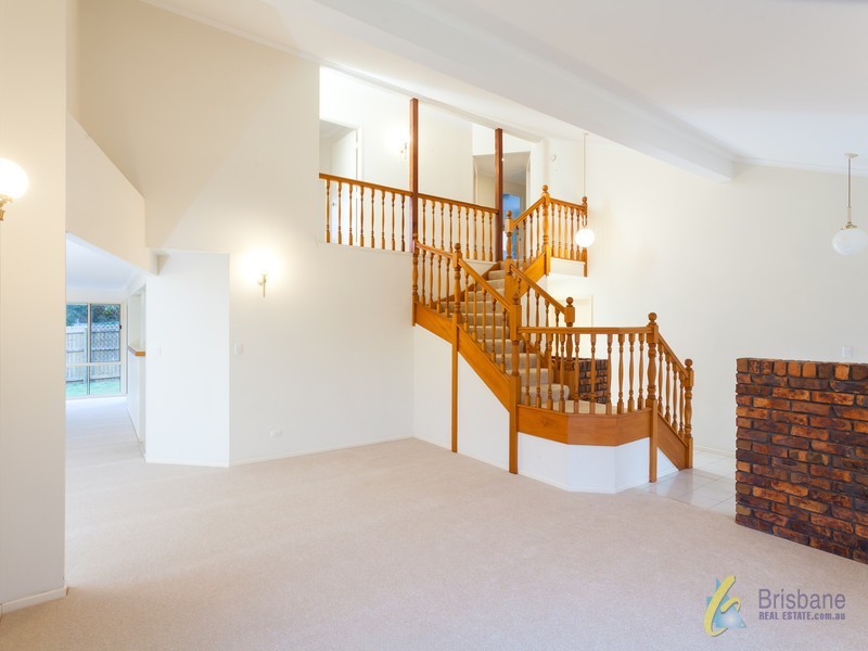 46 Pioneer Crescent, Bellbowrie QLD 4070