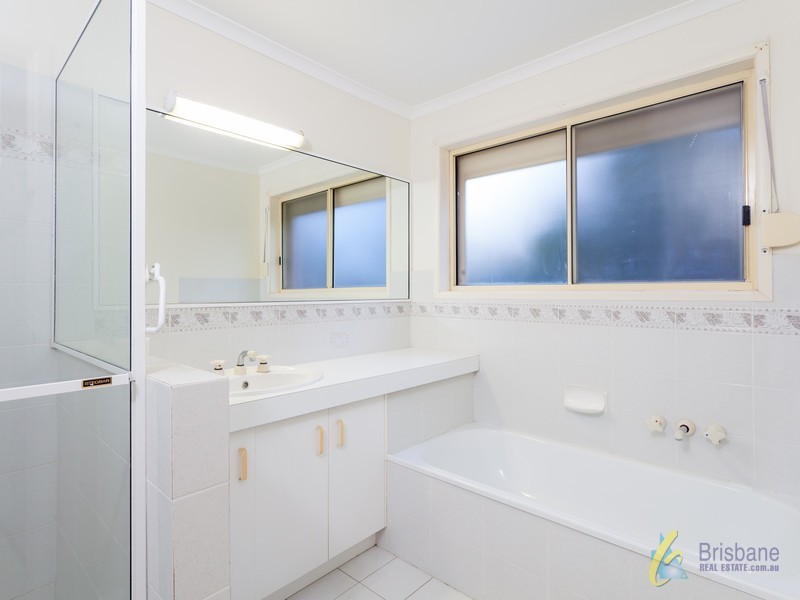 46 Pioneer Crescent, Bellbowrie QLD 4070