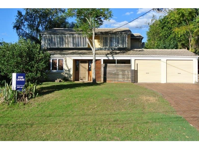 16 Harvard Street, Kenmore QLD 4069