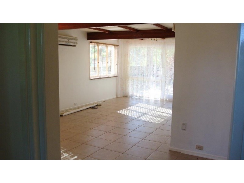 16 Harvard Street, Kenmore QLD 4069