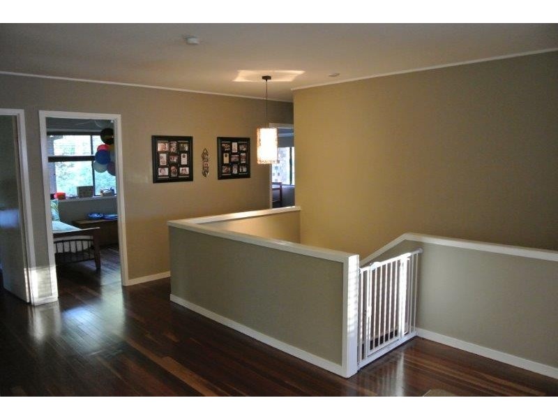 1 Twilight Street, Kenmore QLD 4069