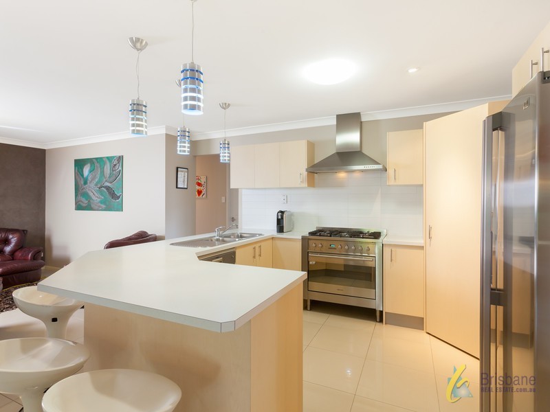 86 Sanctuary Drive, Forest Lake QLD 4078