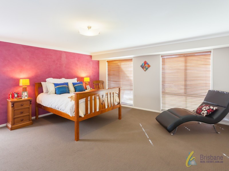 86 Sanctuary Drive, Forest Lake QLD 4078