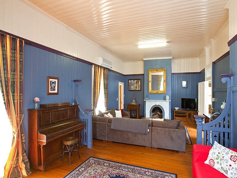 137 Lather Road, Bellbowrie QLD 4070