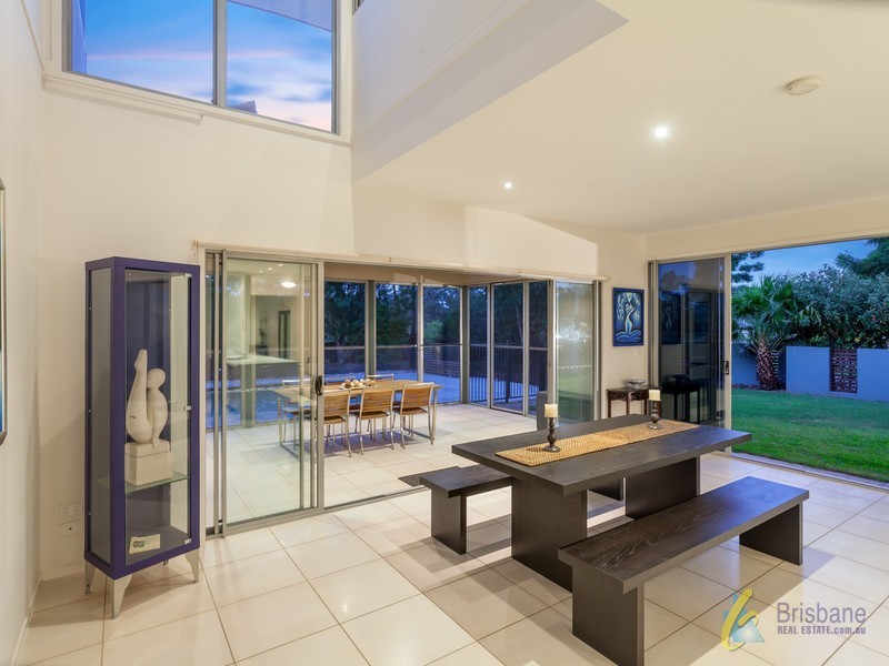 51 Burdekin Dr, Sinnamon Park QLD 4073
