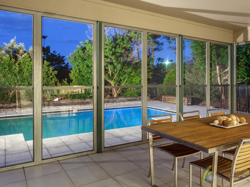 51 Burdekin Dr, Sinnamon Park QLD 4073