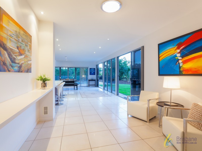 51 Burdekin Dr, Sinnamon Park QLD 4073
