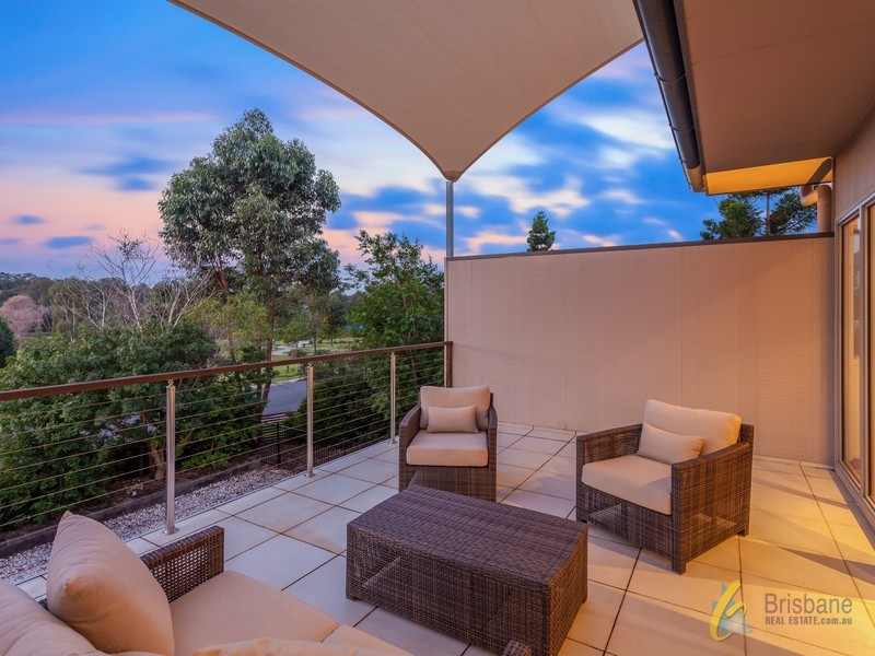 51 Burdekin Dr, Sinnamon Park QLD 4073