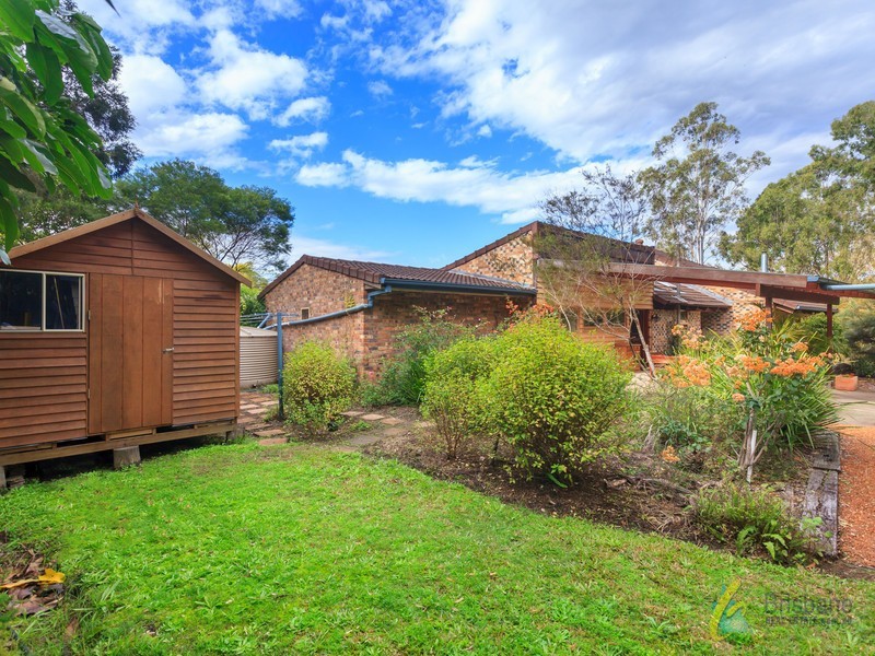 103 Pinjarra Road, Pinjarra Hills QLD 4069