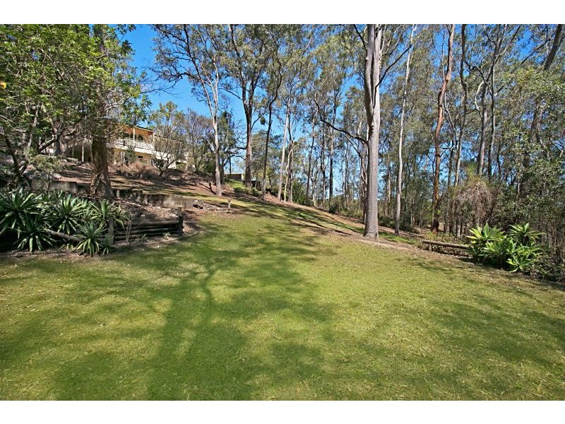 32 Grandview Road, Pullenvale QLD 4069