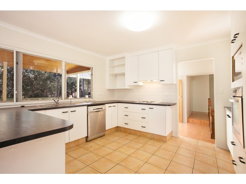 32 Grandview Road, Pullenvale QLD 4069