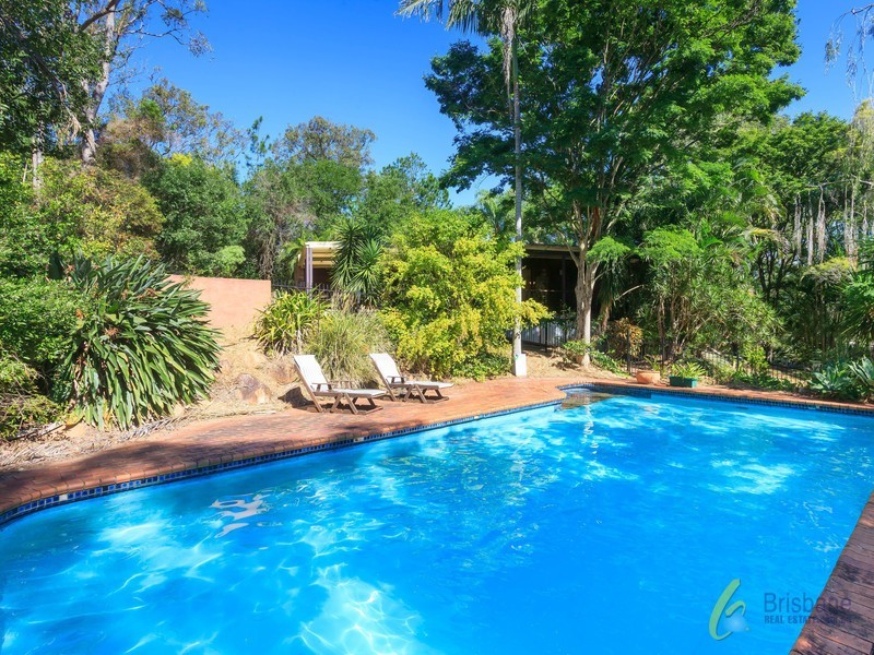 2920 Moggill Rd, Pinjarra Hills QLD 4069