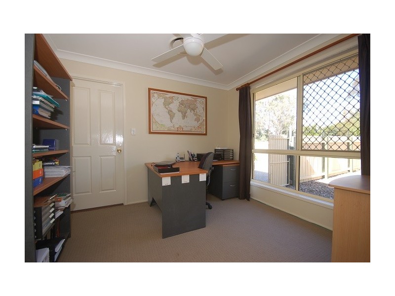 40 College Road, Karana Downs QLD 4306