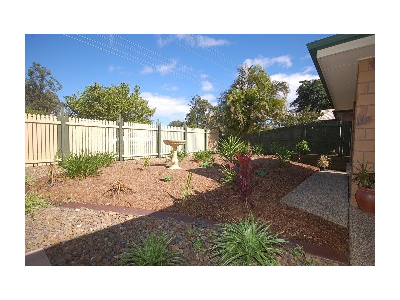 40 College Road, Karana Downs QLD 4306