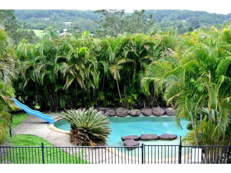 25 Woodward Place, Pullenvale QLD 4069