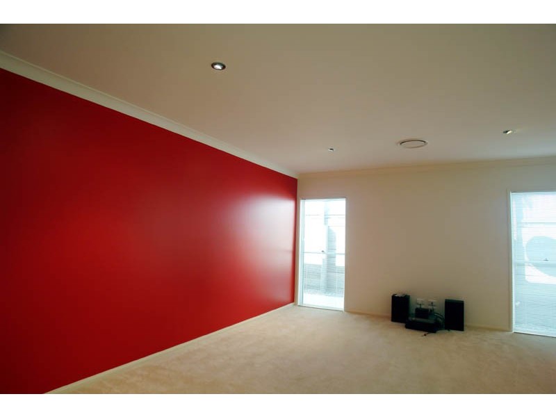 17 Highland Drive, Seventeen Mile Rocks QLD 4073