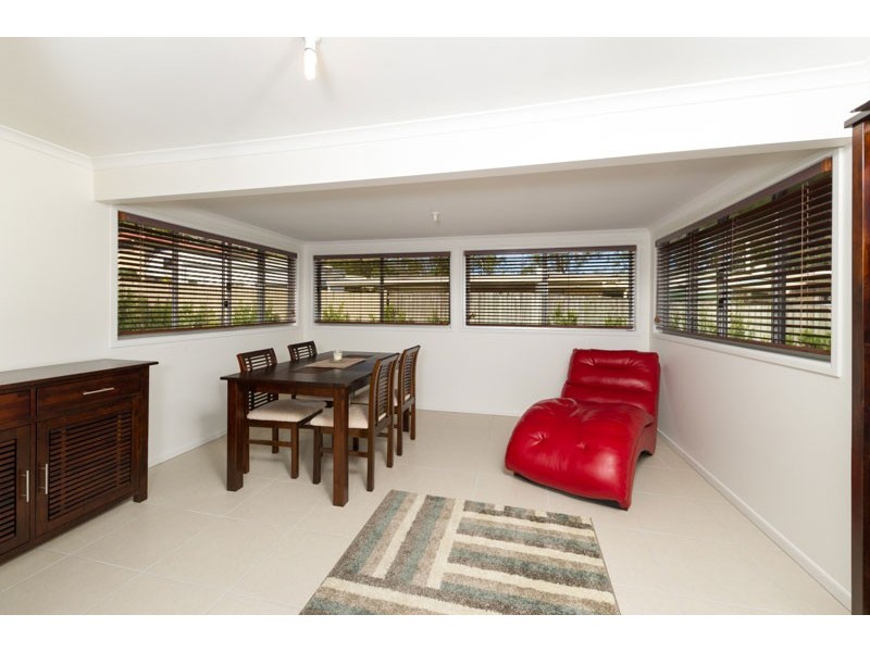 62 Dumbarton Drive, Kenmore QLD 4069