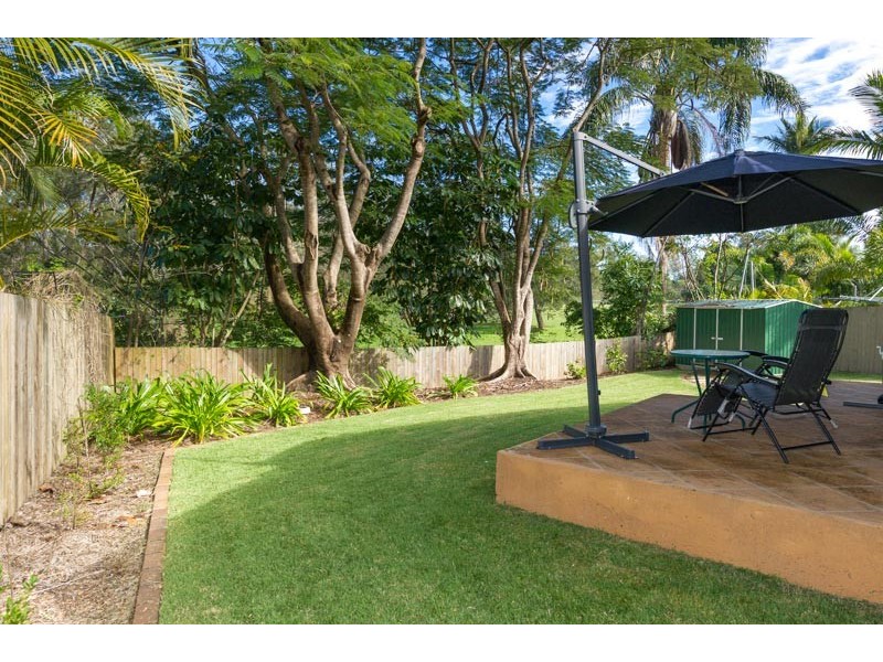 62 Dumbarton Drive, Kenmore QLD 4069