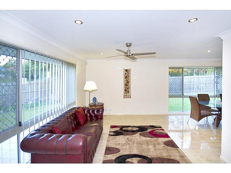 2 Moolanda Street, Jindalee QLD 4074