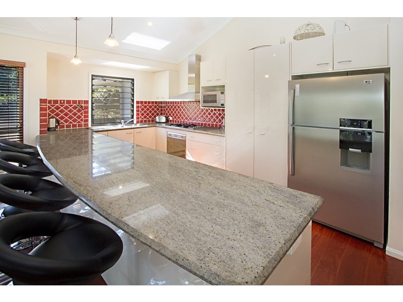 5 Jacqueline Place, Anstead QLD 4070