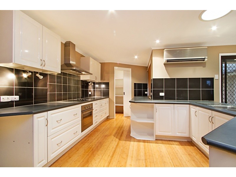 10 Illawong Way, Karana Downs QLD 4306