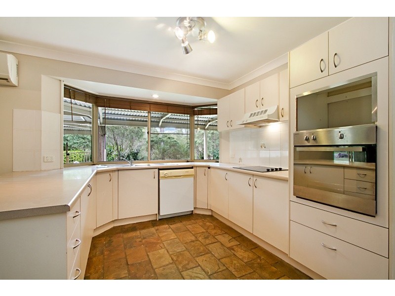 8 Cronin Court, Chuwar QLD 4306