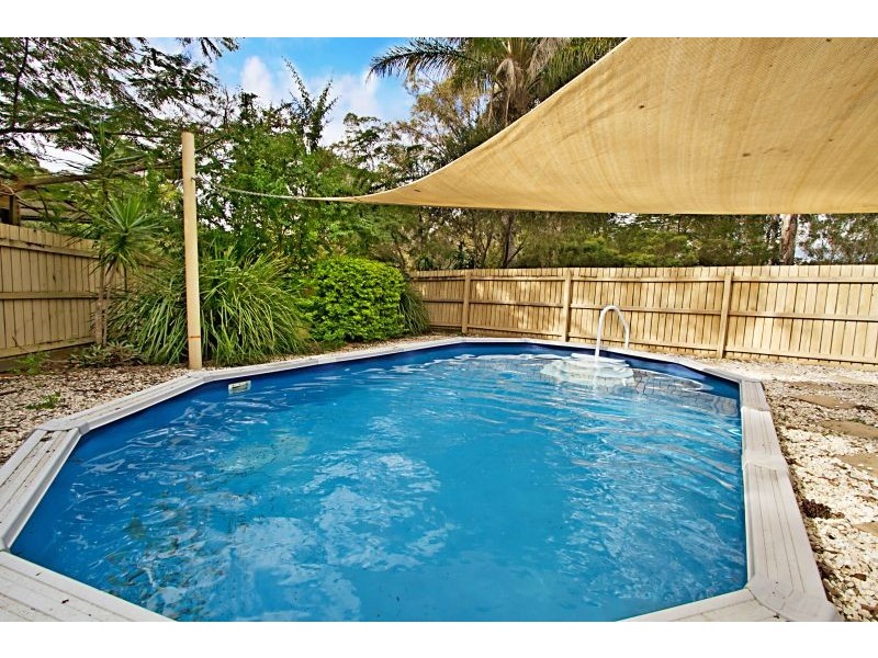 8 Cronin Court, Chuwar QLD 4306