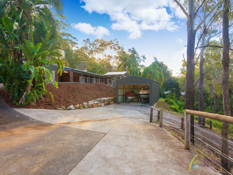 201 Grandview Road, Pullenvale QLD 4069
