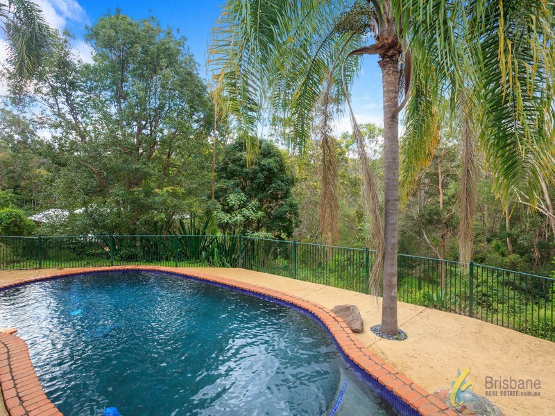 201 Grandview Road, Pullenvale QLD 4069