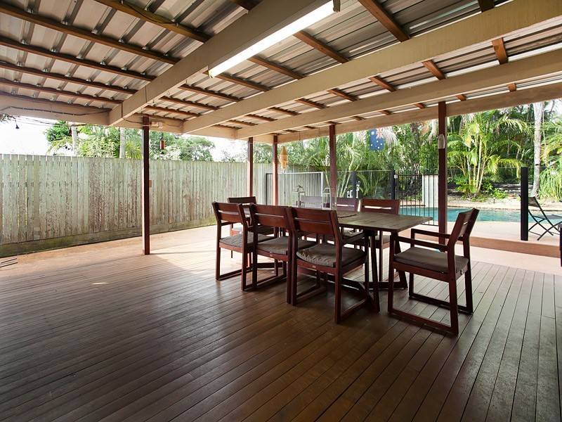 34 Glen Ross Road, Sinnamon Park QLD 4073