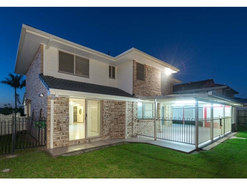 9 Baronga Street, Middle Park QLD 4074